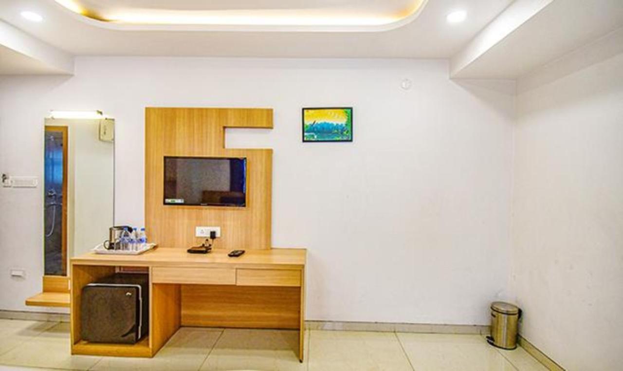 Fabhotel Stay Inn International - Nr Sealdah Station Calcutá Exterior foto