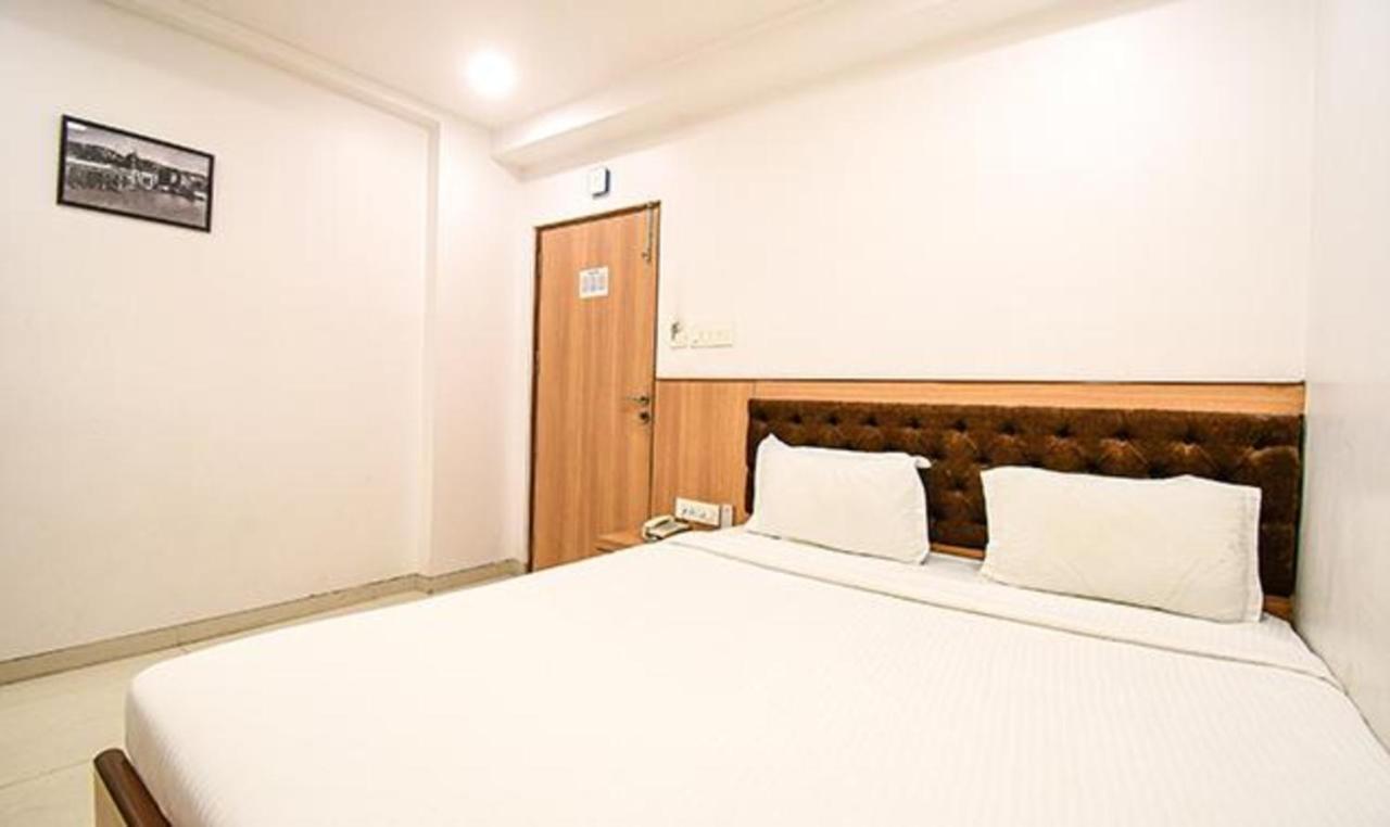 Fabhotel Stay Inn International - Nr Sealdah Station Calcutá Exterior foto